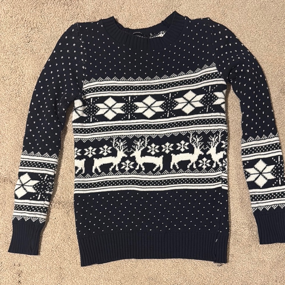 Boohoo Navy and White Knit Sweater